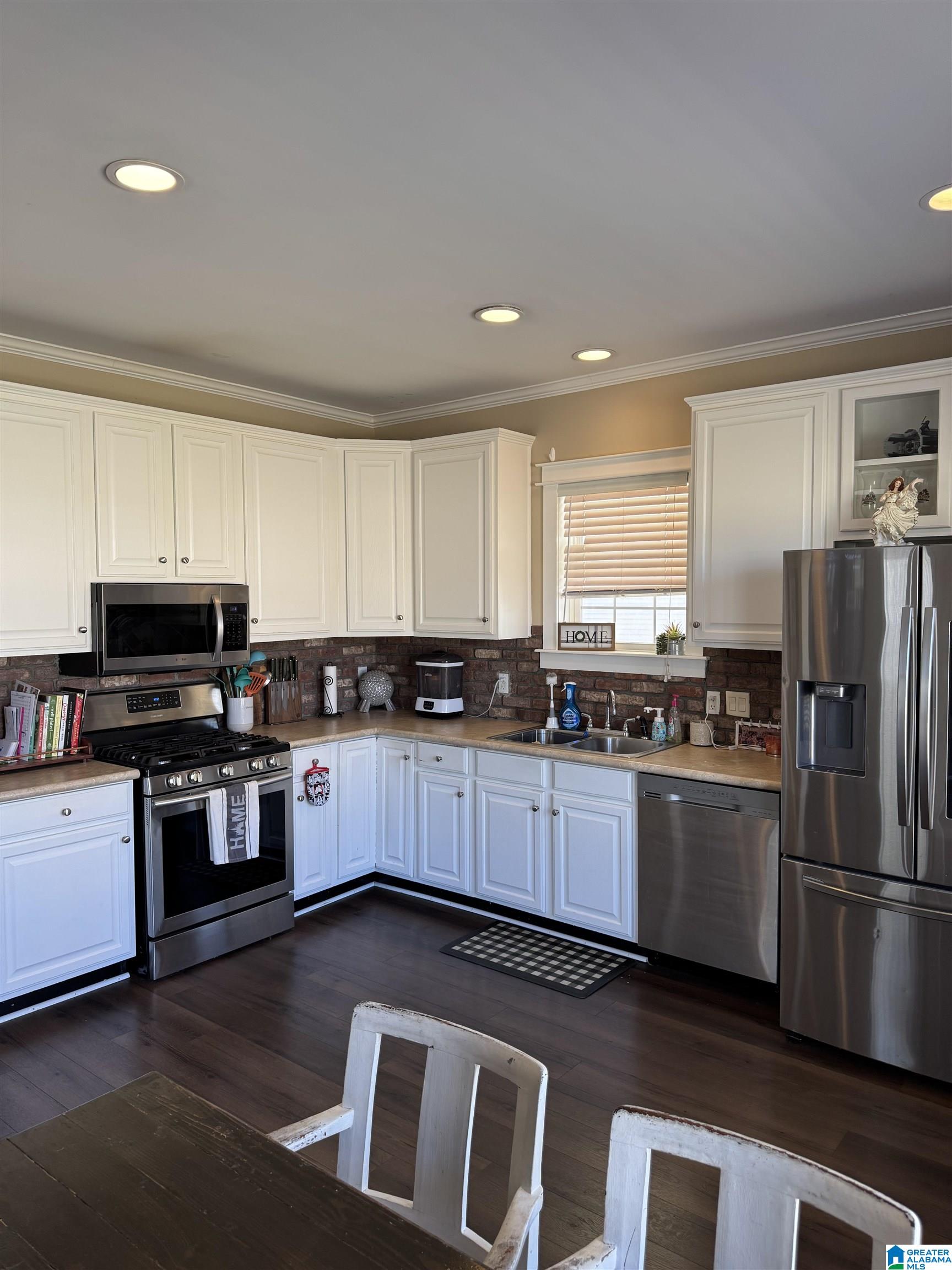 100 Pecan Circle Jemison, AL 35085 - Photo 14 of 25