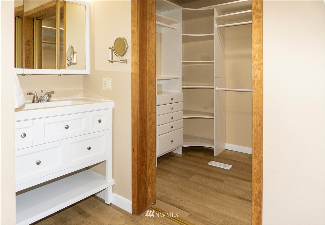 1210 Chilton Road Aberdeen, WA 98520 - Photo 22 of 37 Gallery Image 22