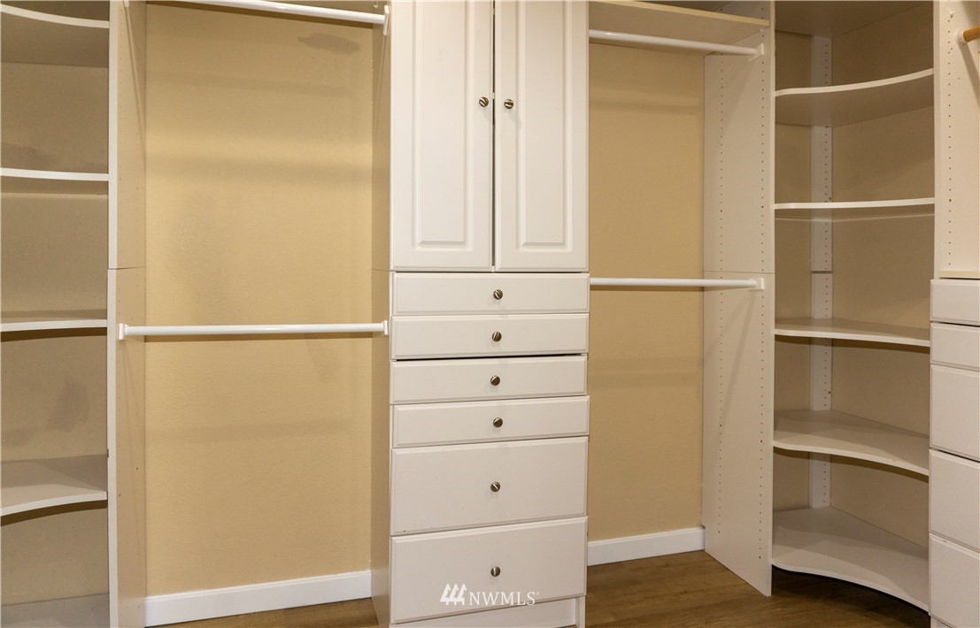 1210 Chilton Road Aberdeen, WA 98520 - Photo 23 of 37 Gallery Image 23