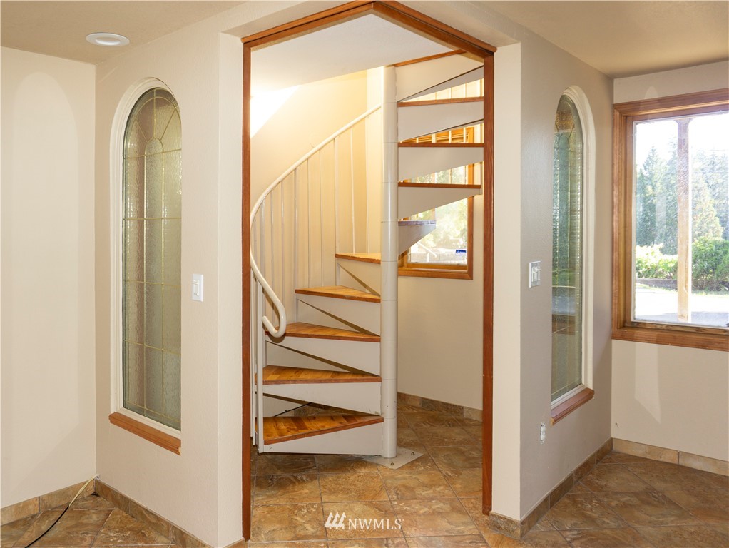 1210 Chilton Road Aberdeen, WA 98520 - Photo 29 of 37 Gallery Image 29