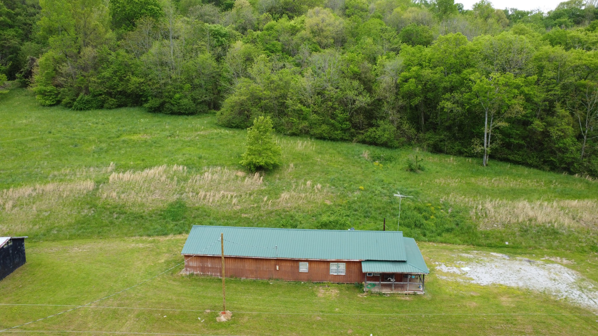 1450 Highway 64 Pulaski, TN 38478 - Photo 10 of 28
