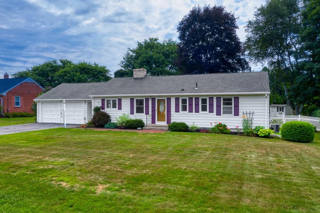55 Porter Road East Longmeadow, MA 01028 - Photo 2 of 38 Gallery Image 2
