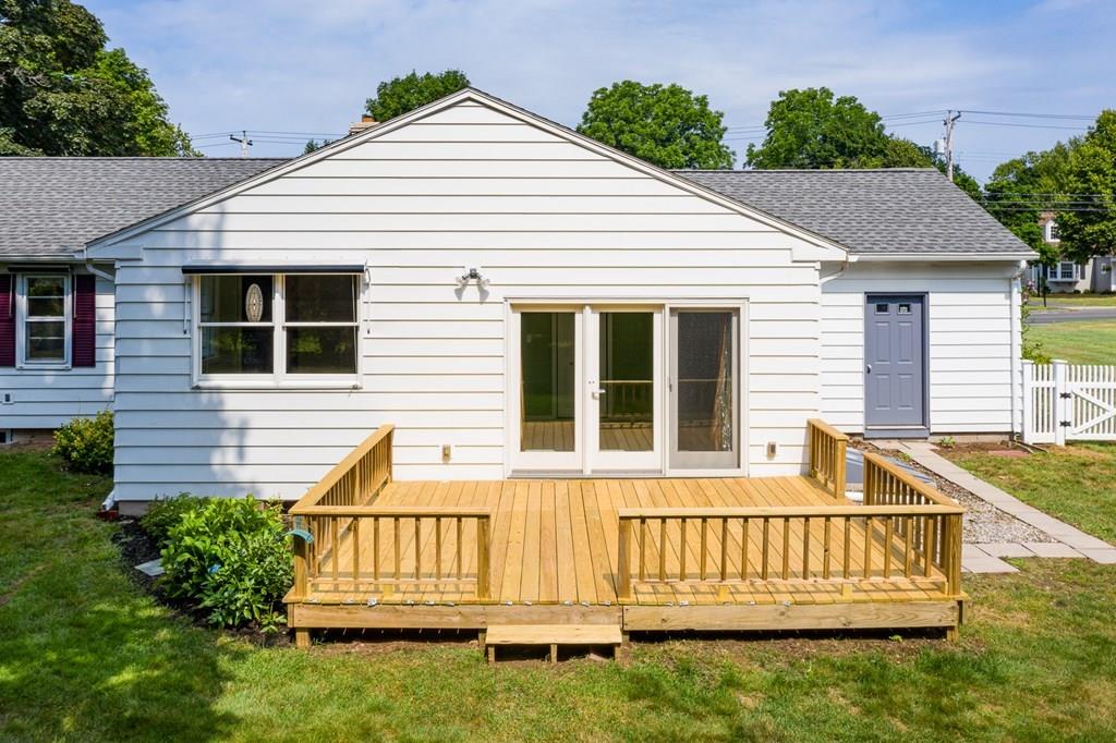 55 Porter Road East Longmeadow, MA 01028 - Photo 33 of 38 Gallery Image 33