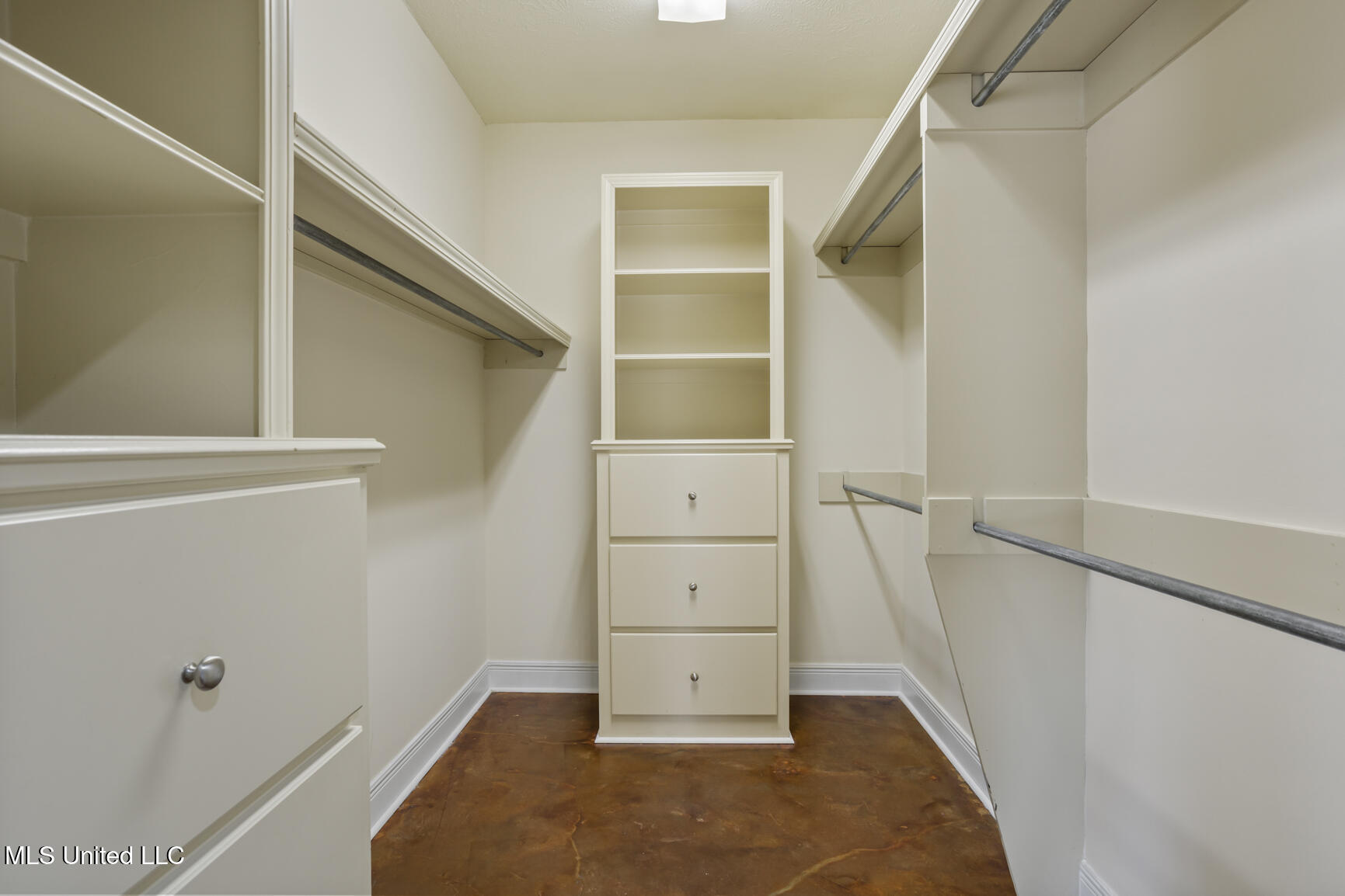 604 Abbots Lane Ridgeland, MS 39157 - Photo 21 of 36 604 Abbots Lane-28