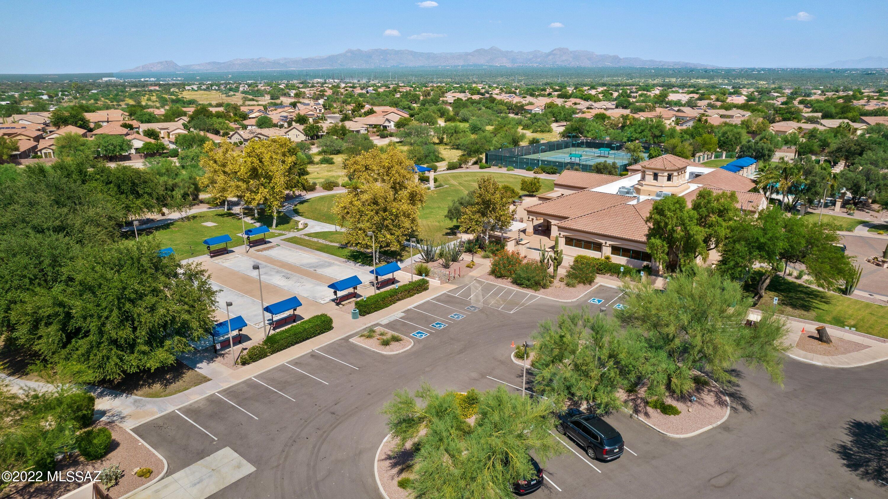 7654 Candle Creek Road Tucson, AZ 85743 - Photo 32 of 39