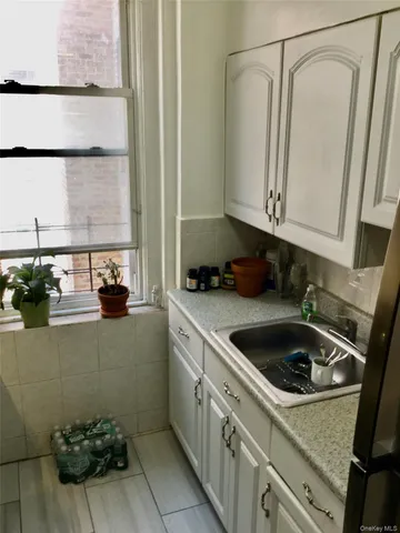 $500,000 | 35-20 82nd Street, Unit 31J | Jackson Heights