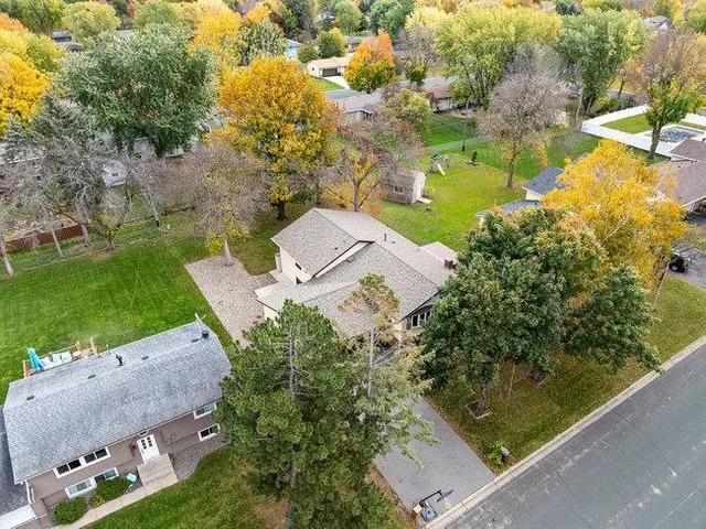 $400,000 | 1187 Jackson Street, Shakopee, MN 55379