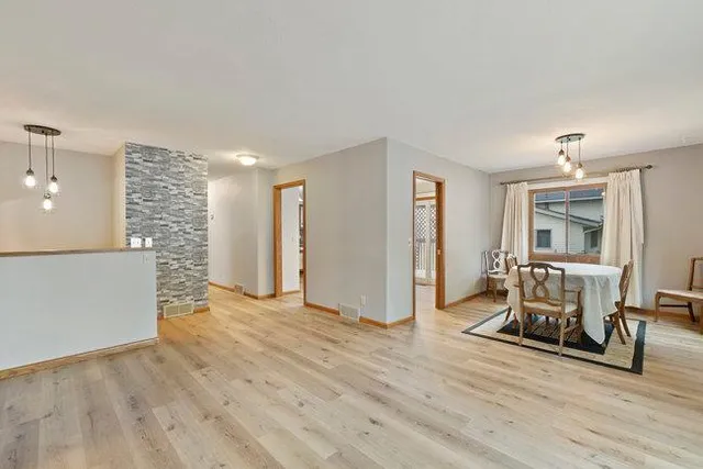 $400,000 | 1187 Jackson Street, Shakopee, MN 55379