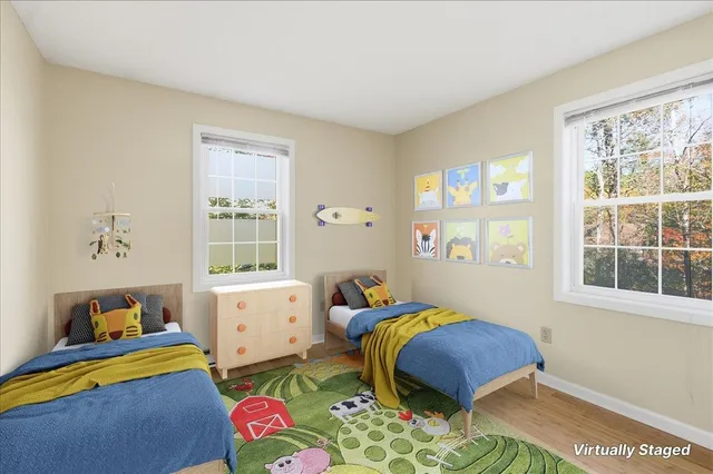 $285,000 | 96 Twin Oaks Terrace, South Burlington, VT 05403