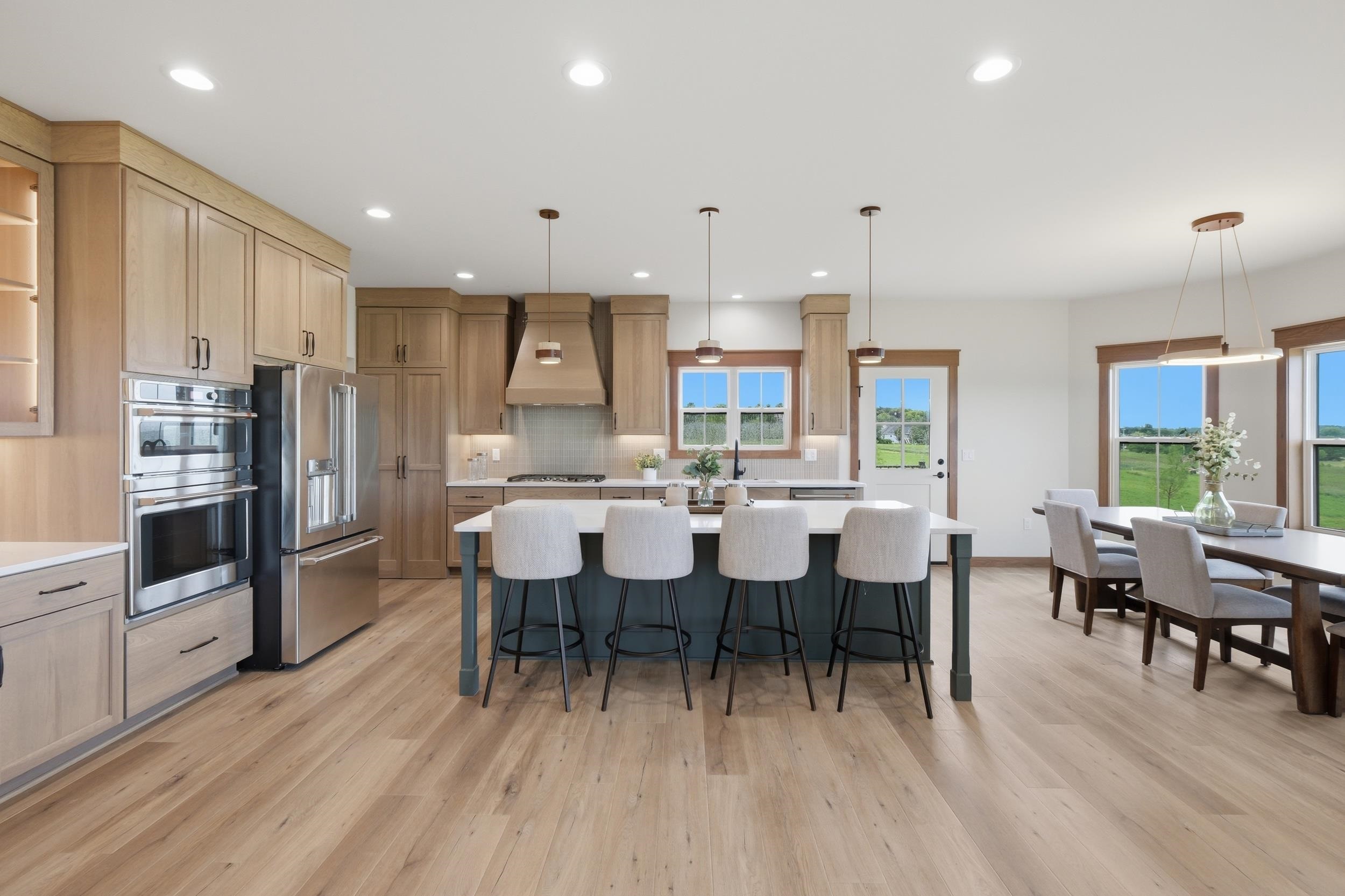 6651 Lucas Sun Prairie Sun Prairie, WI 53590 - Photo 12 of 66