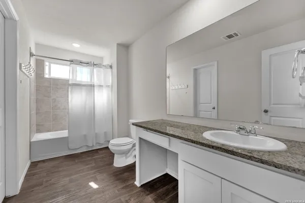 $2,000 | 1045 Pacific Monarch, San Antonio, TX 78253