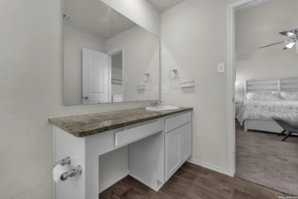 $2,000 | 1045 Pacific Monarch, San Antonio, TX 78253