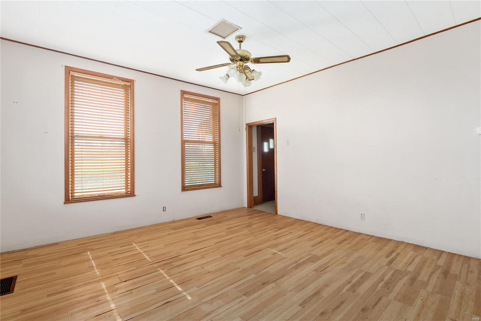3707 Old Sand Road New Athens, IL 62264 - Photo 17 of 28 Gallery Image 17