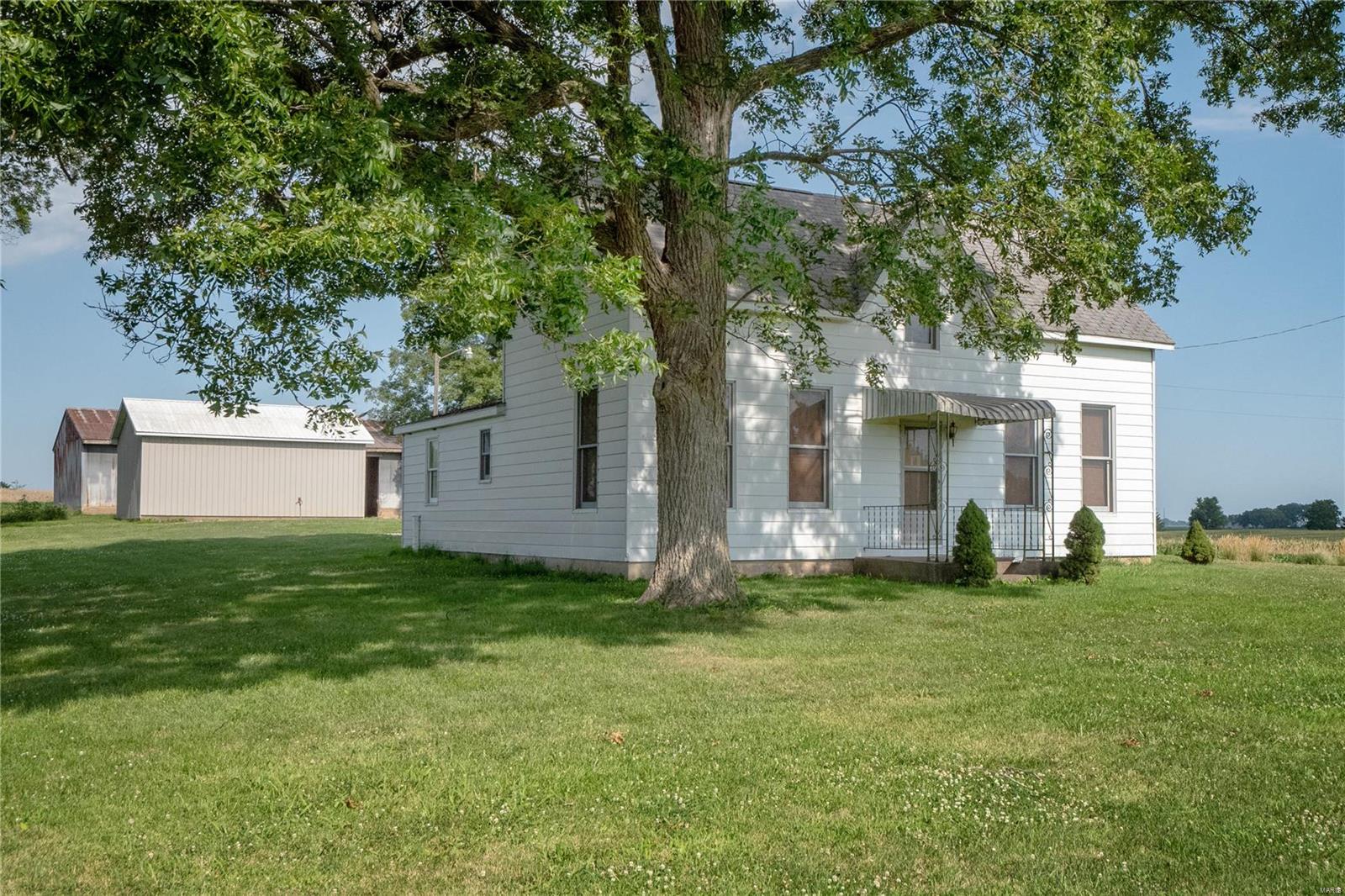 3707 Old Sand Road New Athens, IL 62264 - Photo 3 of 28 Gallery Image 3
