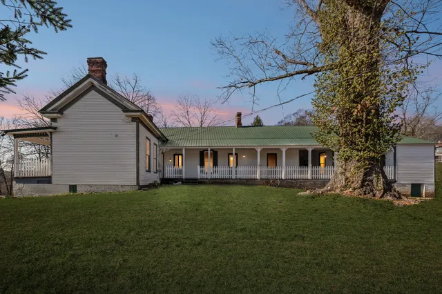 $429,900 | 375 Highway 13, Waverly, TN 37185