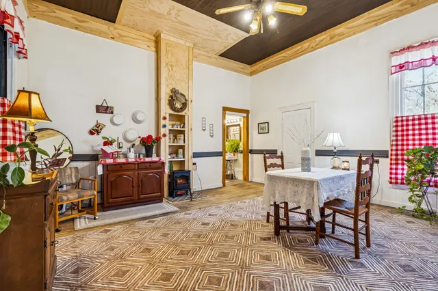 $399,900 | 375 Highway 13, Waverly, TN 37185