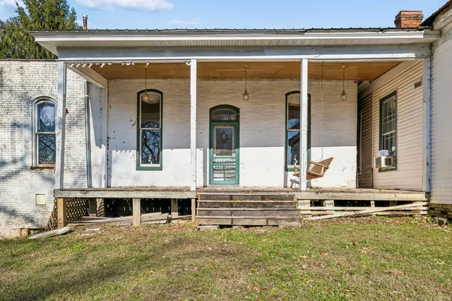 $399,900 | 375 Highway 13, Waverly, TN 37185