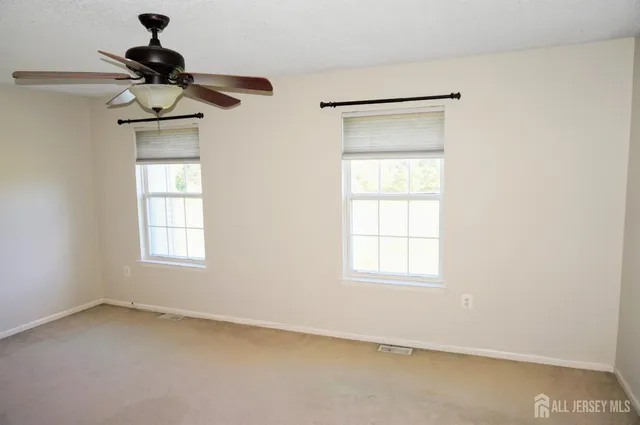 $2,400 | 62 Colleen Court, Kendall Park, NJ 08824