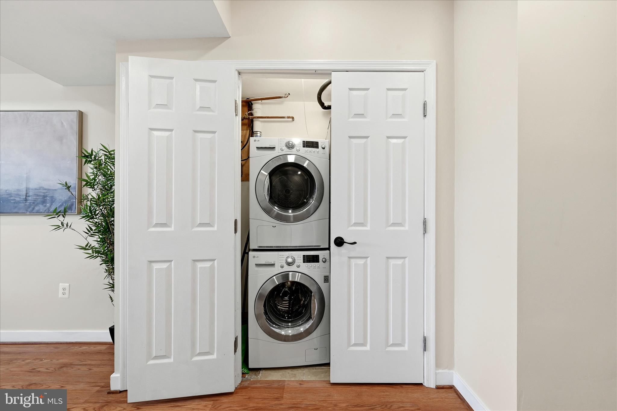 633 18th Street Northeast Washington, DC 20002 - Photo 8 of 30 Laundry