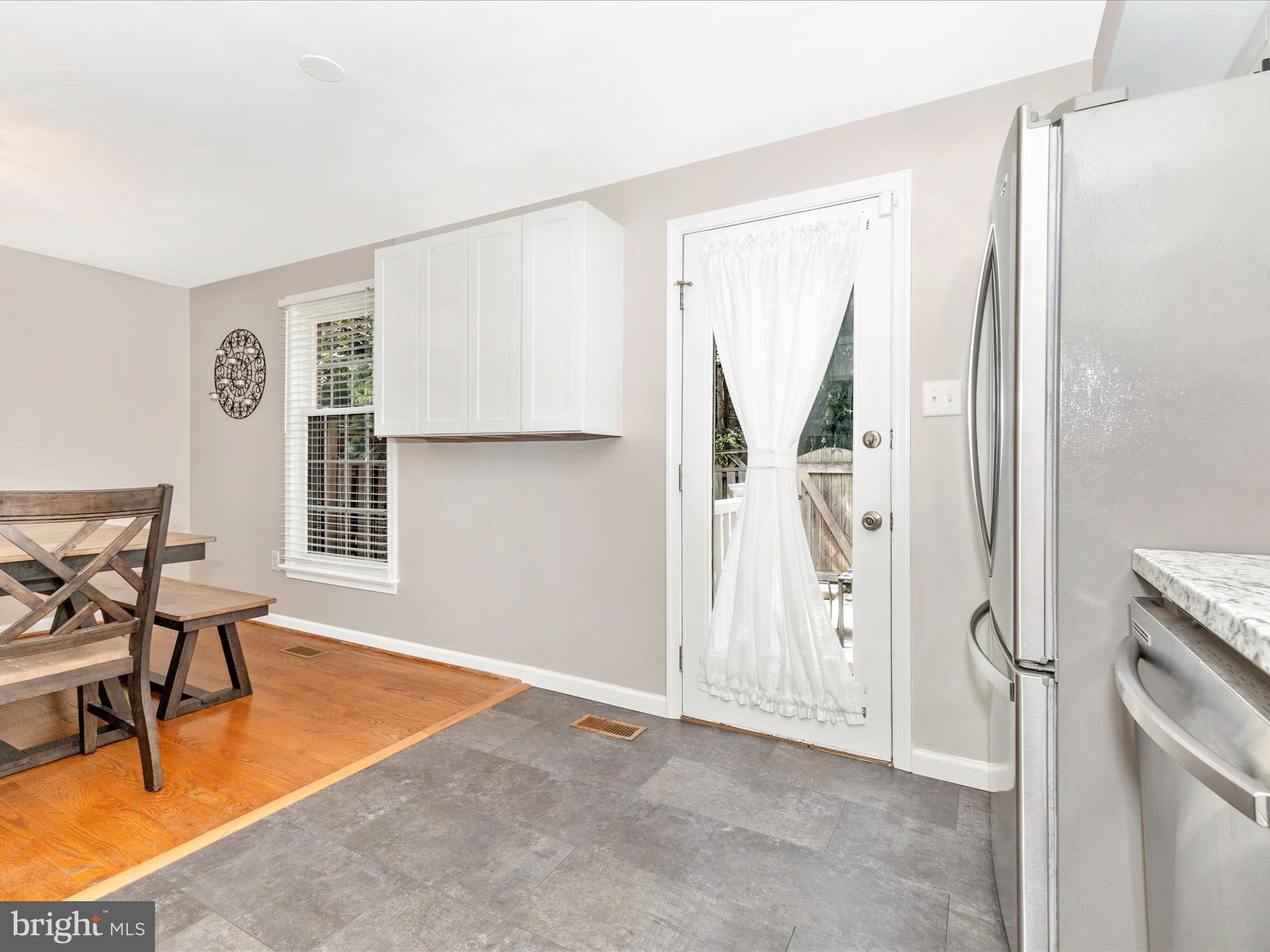 8204 Red Wing Court Frederick, MD 21701 - Photo 11 of 72 Kitchen