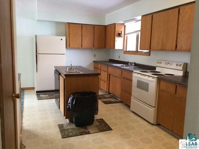 4163 Kerwin Road Superior, WI 54880 - Photo 2 of 9