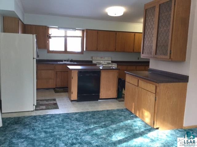 4163 Kerwin Road Superior, WI 54880 - Photo 3 of 9