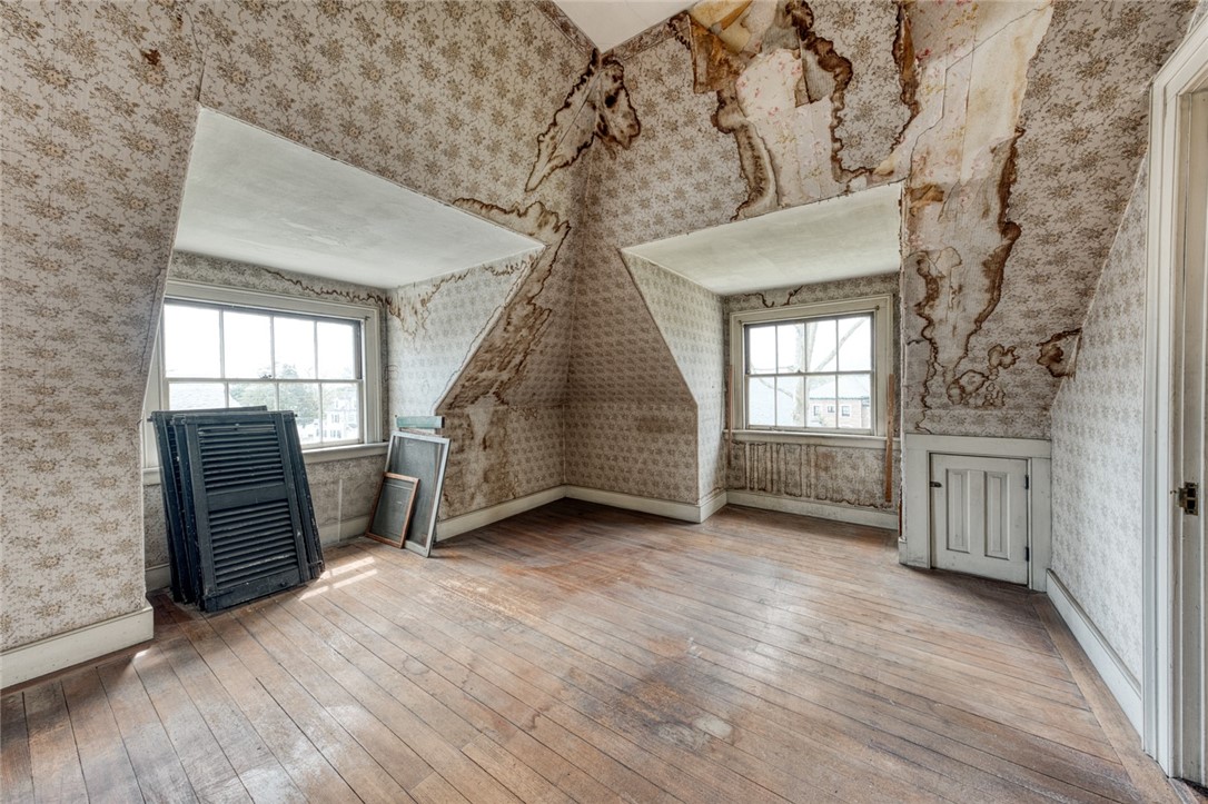 2 Elm Street Westerly, RI 02891 - Photo 41 of 50