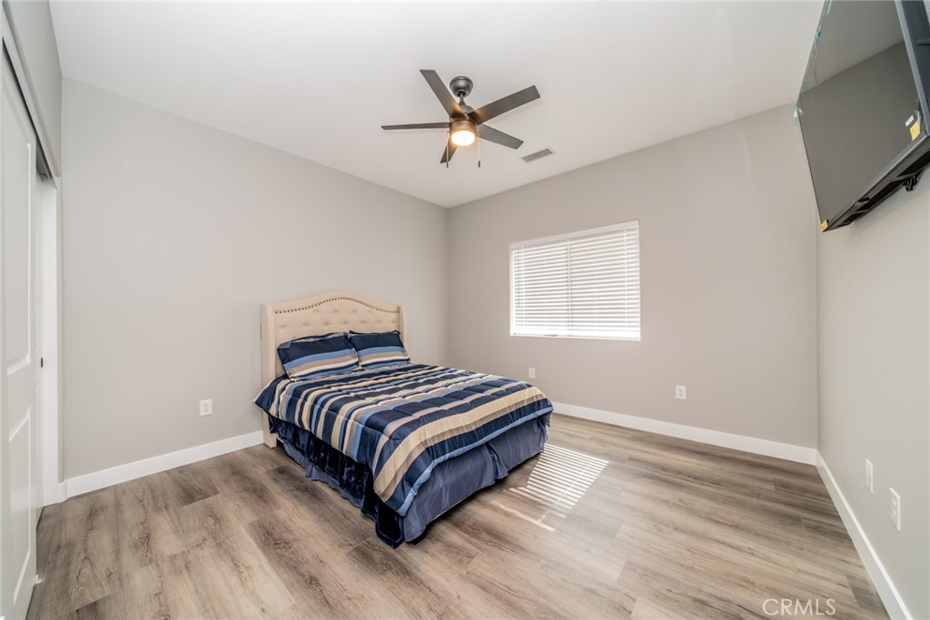 11515 Mariposa Road Hesperia, CA 92345 - Photo 11 of 33