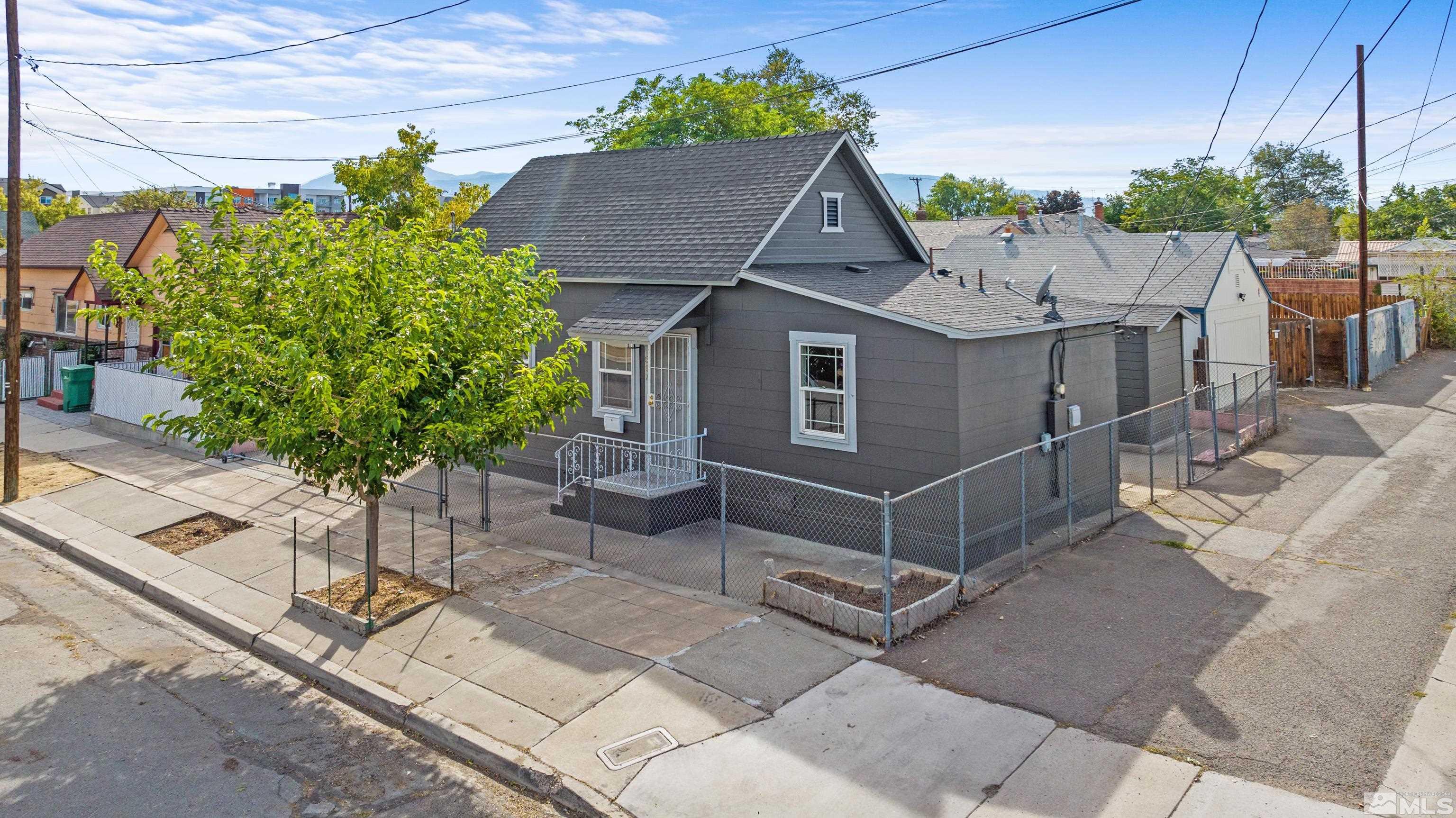 517 St Sparks, NV 89431 - Photo 1 of 35 Photo 1