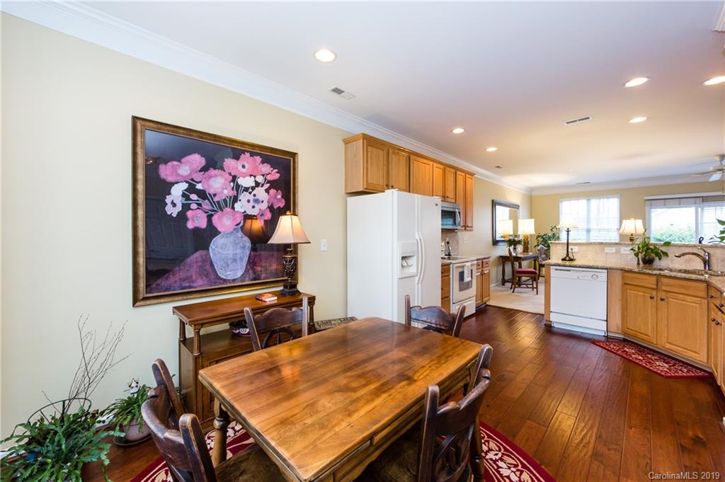 1019 Platinum Drive Fort Mill, SC 29708 - Photo 5 of 31 Gallery Image 5