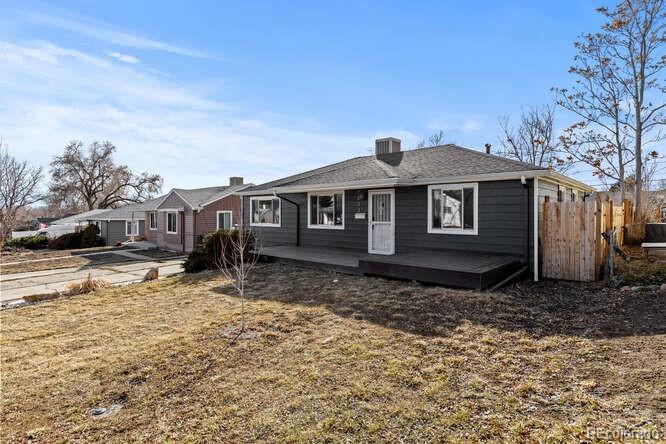 2833 Gray Street Wheat Ridge, CO 80214 - Photo 2 of 31