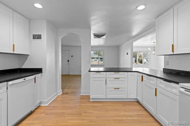 2833 Gray Street Wheat Ridge, CO 80214 - Photo 9 of 31