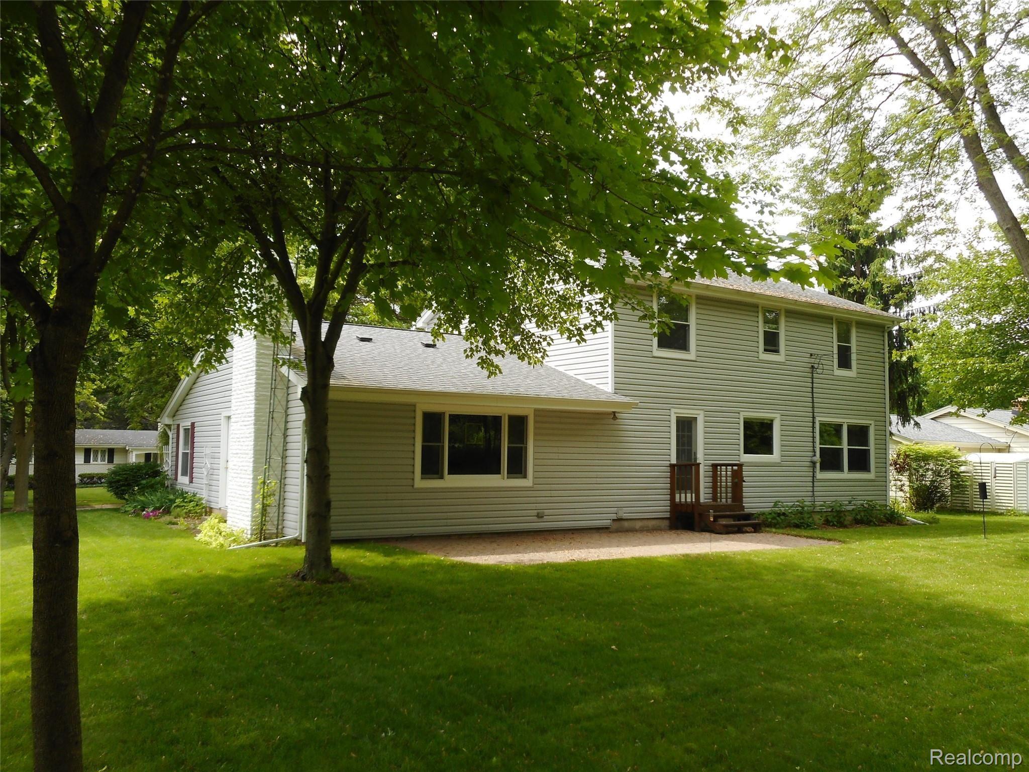 11311 Old Bridge Road Grand Blanc, MI 48439 - Photo 8 of 44 DSCN0886 - Copy.JPG