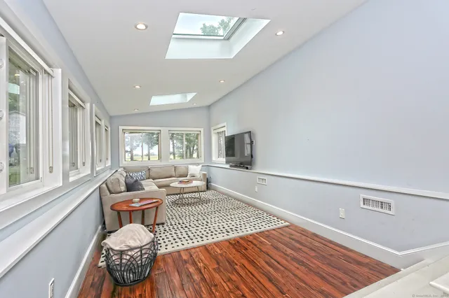 $895,000 | 23 Briarwood Drive, Old Saybrook, CT 06475