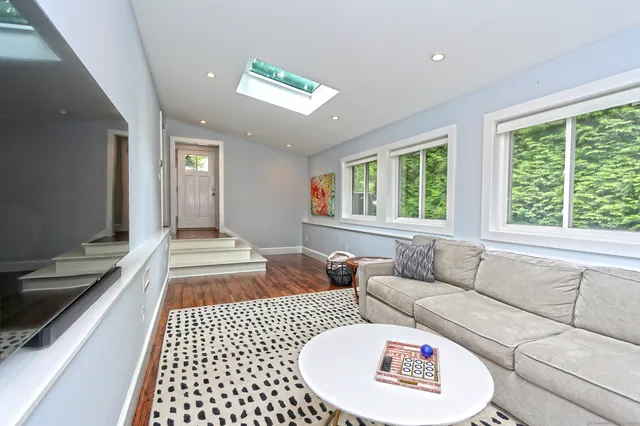 $895,000 | 23 Briarwood Drive, Old Saybrook, CT 06475