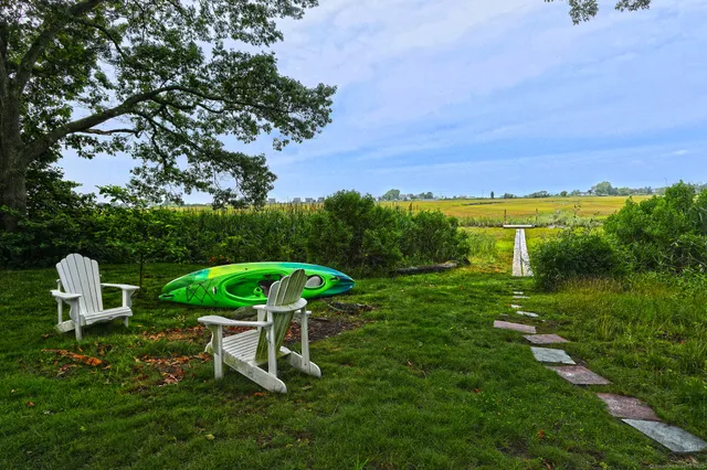 $895,000 | 23 Briarwood Drive, Old Saybrook, CT 06475