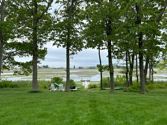 $895,000 | 23 Briarwood Drive, Old Saybrook, CT 06475