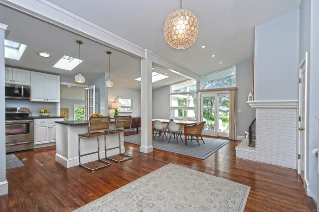$895,000 | 23 Briarwood Drive, Old Saybrook, CT 06475