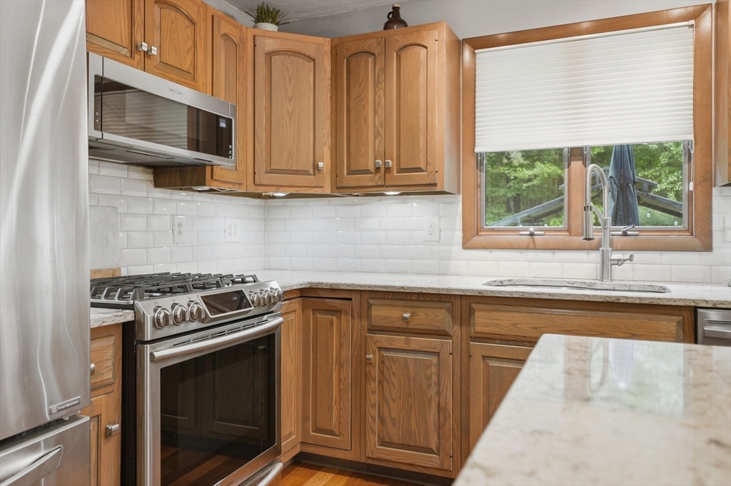 775 East Hill Road Oakham, MA 01068 - Photo 16 of 42