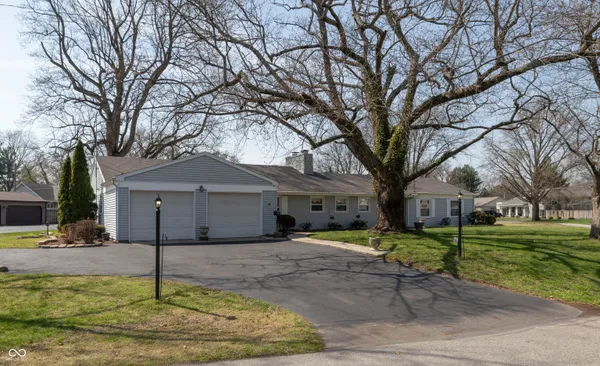 $329,900 | 831 North Drive, Seymour, IN 47274