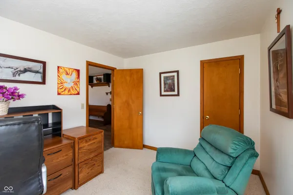 $329,900 | 831 North Drive, Seymour, IN 47274