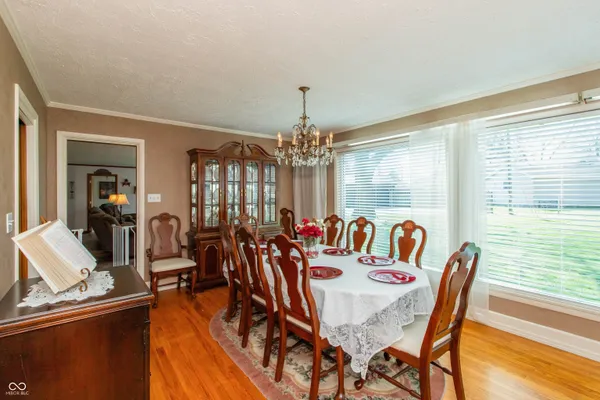 $329,900 | 831 North Drive, Seymour, IN 47274