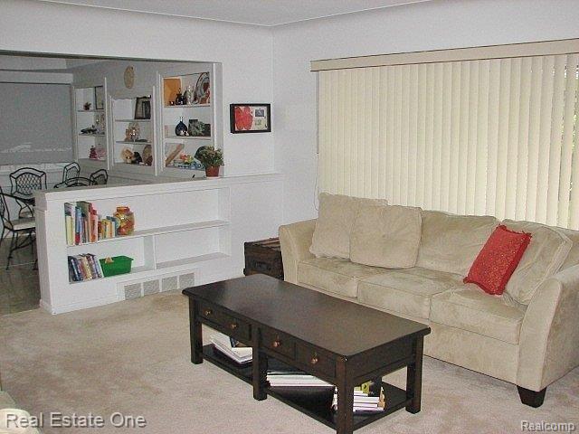 5 Family Room