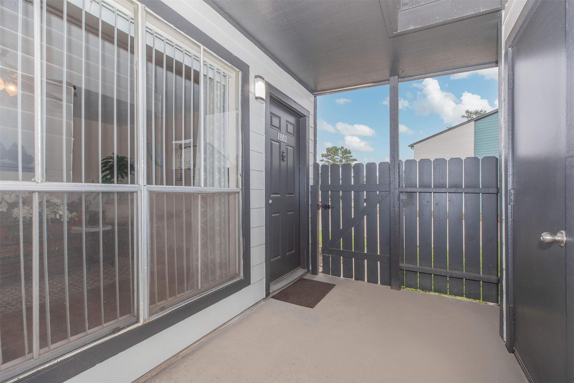 21717 Inverness Forest Boulevard, Unit 1110 Houston, TX 77073 - Photo 10 of 33 a view of a balcony