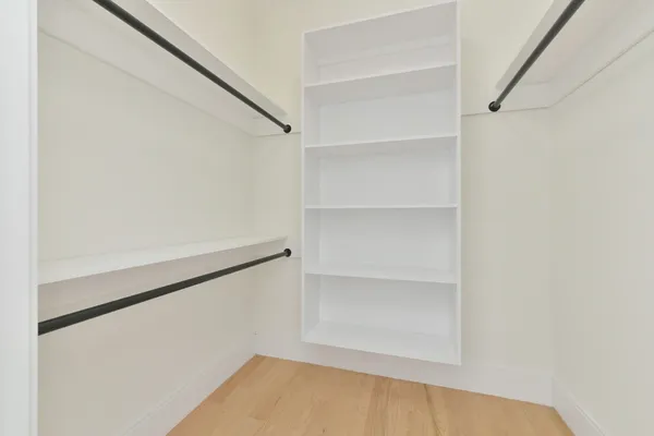 $3,800 | 219 Paris Street, Unit 4, Boston, MA 02128