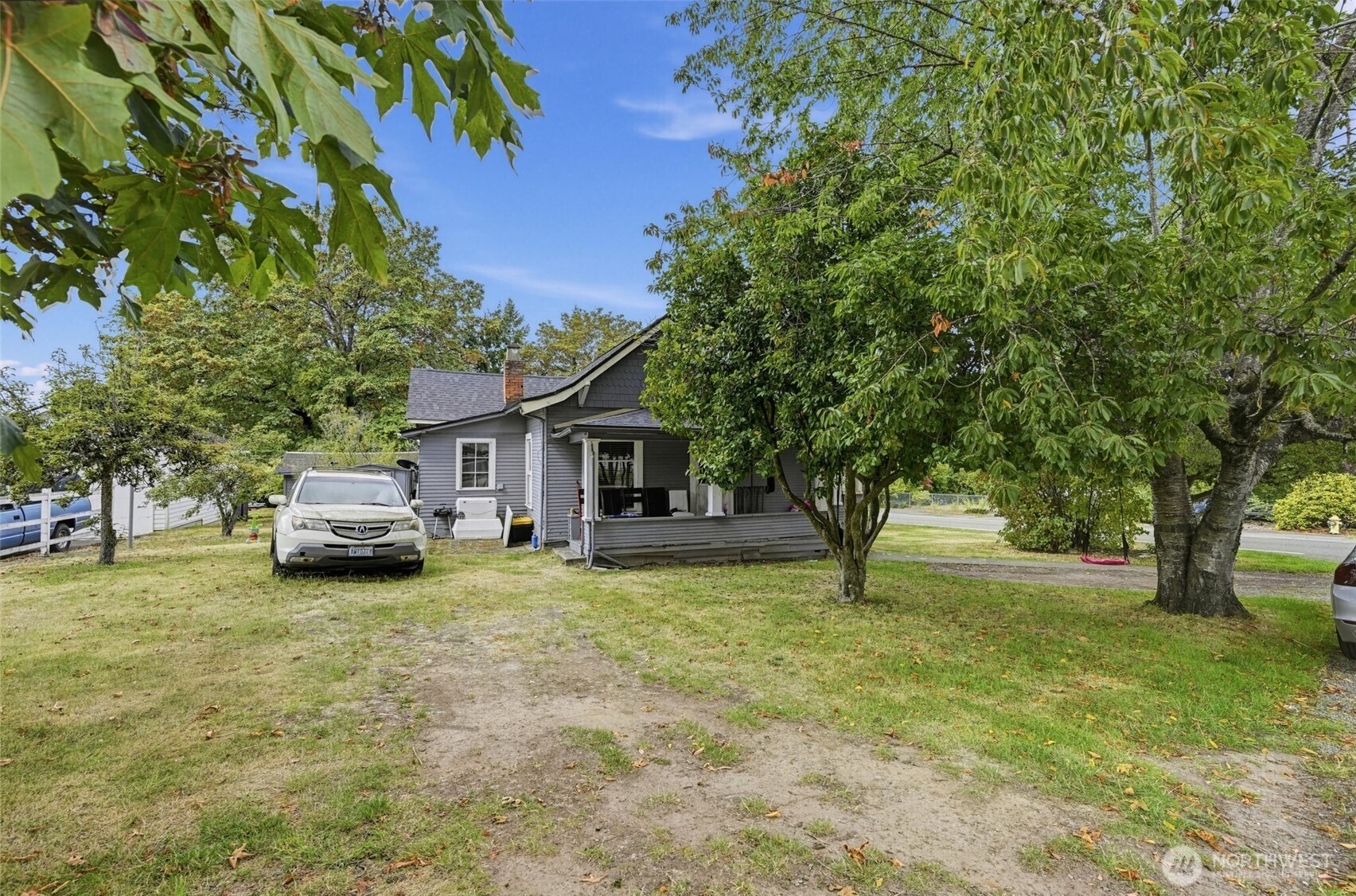 1503 Davis Avenue South Renton, WA 98055 - Photo 2 of 34 Gallery Image 2