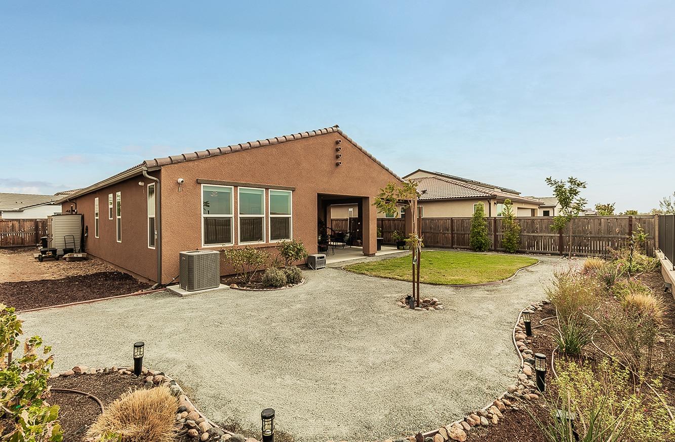 4628 Hillside Road Madera, CA 93636 - Photo 30 of 69 Gallery Image 30