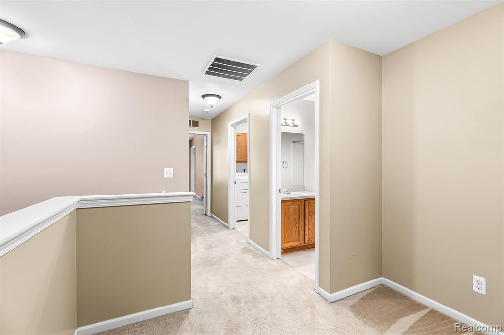 11766 Farmington Road Livonia, MI 48150 - Photo 14 of 23