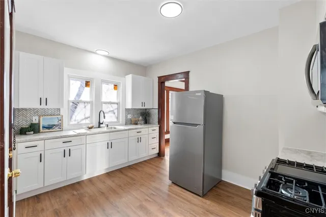 $174,900 | 106 West Avenue, De Witt, NY 13057