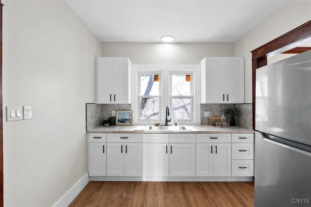 $174,900 | 106 West Avenue, De Witt, NY 13057